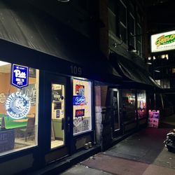 Genoa Pizza & Bar