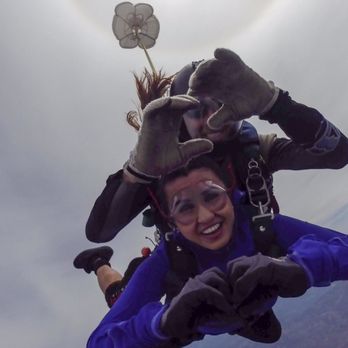 Skydive San Diego - Throwing up the heart signs - Skydiving Near Me - Jamul, California Skydive San Diego - Throwing up the heart signs - Skydiving Near Me - Jamul, California