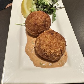 Bar Meets Grill - Crab cakes - New American Near Me - Pala, California Bar Meets Grill - Crab cakes - New American Near Me - Pala, California
