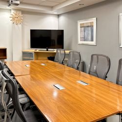 Regus - Greene Town Center