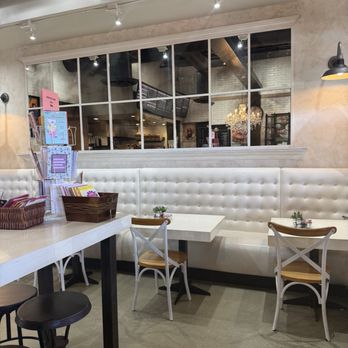 Java Bakery Cafe - Inside - Coffee & Tea Near Me - Newport Beach, California