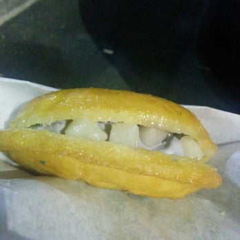 Afters Ice Cream - Jasmine Milk Tea Milky Bun - Desserts Near Me - Long Beach, California