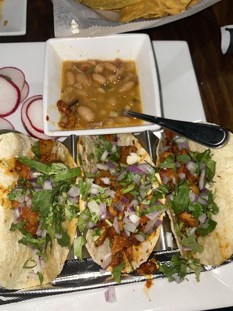 El Dos Agaves