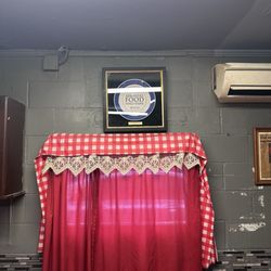 Jones Bar-B-Q Diner - Window