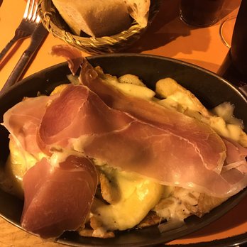 Chez Gladines - Potatoes, ham & cheese - Basque Near Me - Paris, 75