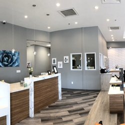 CustomEyes Vision Care - Reception and Eyewear Gallery
