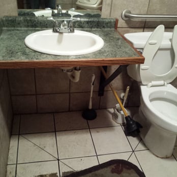 JC's Restaurant - Here's the mensroom. Wonder what the kitchen must look like? - Sandwiches Near Me - Burton, Ohio