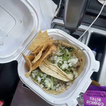 Lily's Tacos - The 2 tacos I got - Mexican Near Me - Pomona, California