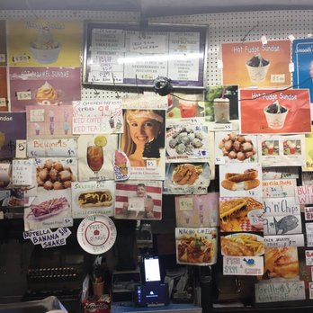 Ray's Candy Store - Desserts Near Me - New York, New York