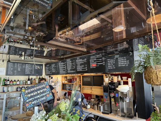 Paper or Plastik Cafe by null