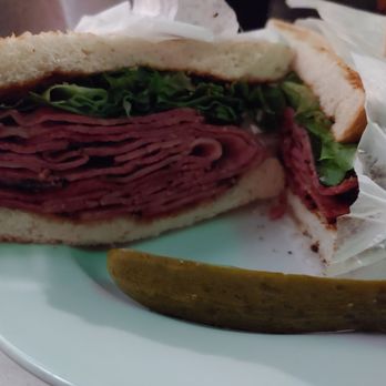 Midnight Express Diner - Pastrami sandwich - Diners Near Me - New York, New York Midnight Express Diner - Pastrami sandwich - Diners Near Me - New York, New York