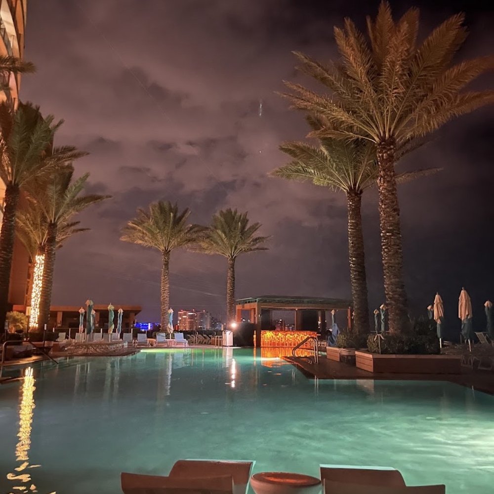 Opal Sands - Night view of the pool - Resorts Near Me - Clearwater Beach, Florida Opal Sands - Night view of the pool - Resorts Near Me - Clearwater Beach, Florida