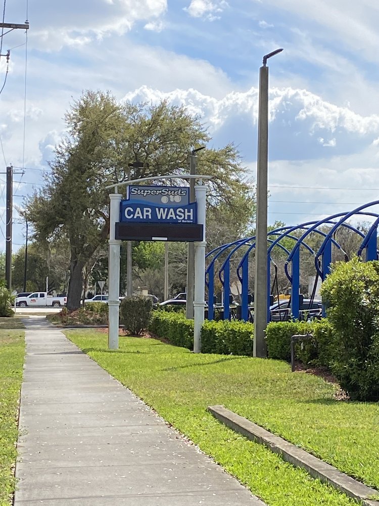 SUPER SUDS CAR WASH Updated September 2024 1025 N Broadway Ave