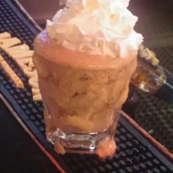 Break Bar - The best drink ever!!! Baileys, jack and coke. - Pool Halls Near Me - Astoria, New York