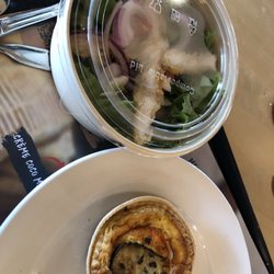 Boulangerie Samos - Vegetarian - Caesar salad, mushroom quiche