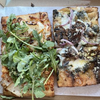 Sugo - Pear Gorgonzola walnut honey... is a taste sensation. Summer special spinach etc so good - Pizza Near Me - Costa Mesa, California Sugo - Pear Gorgonzola walnut honey... is a taste sensation. Summer special spinach etc so good - Pizza Near Me - Costa Mesa, California