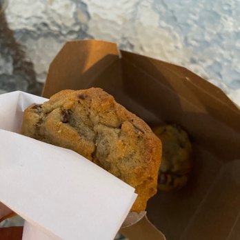 Hello Robin - Bakeries Near Me - Seattle, Washington