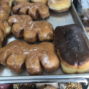 Mama's Donuts - Donuts Near Me - Van Nuys, California Mama's Donuts - Donuts Near Me - Van Nuys, California