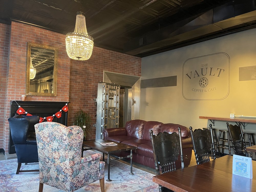 THE VAULT COFFEE AND CAFE Updated October 2024 220 W Davenport St