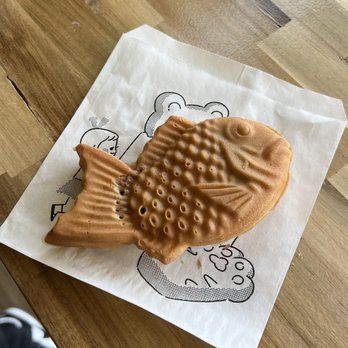 Bi Bop Tea Talk - Red bean taiyaki - Bubble Tea Near Me - Douglasville, Georgia
