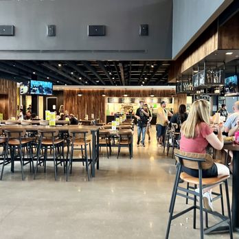Chicken N Pickle - Indoor seating - Pickleball Near Me - Glendale, Arizona