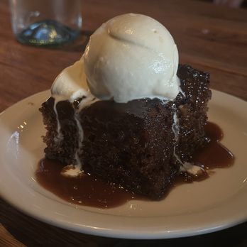 Gjelina - Date cake with ginger gelato - New American Near Me - Venice, California Gjelina - Date cake with ginger gelato - New American Near Me - Venice, California