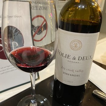 Salt & Pepper - Folie à deux Zinfandel from Sonoma Dry Creek Valley.. vintage 2017.. Salt & Pepper Belvedere Tiburon 10/31/2020 - American Near Me - Tiburon, California