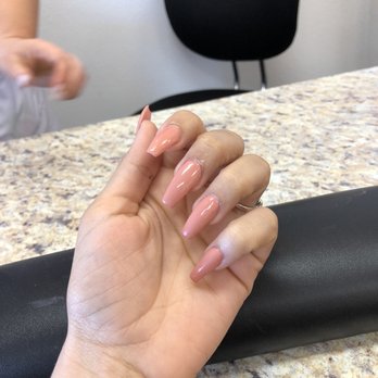 Captivate Nail Spa - Nail Salons Near Me - Fullerton, California