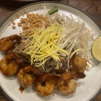 Imm Thai NYC - Pad Thai Glass noodle with Shrimp ( New Menu ) - Thai Near Me - New York, New York