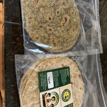 Roll It Up Kitchen - Methi thepla & Kamut wheat roti. - Indian Near Me - Hillsboro, Oregon Roll It Up Kitchen - Methi thepla & Kamut wheat roti. - Indian Near Me - Hillsboro, Oregon
