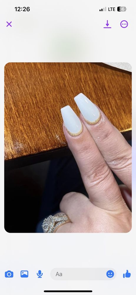 Envy Nail Salon Logo