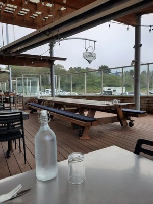The Schooner Restaurant & Lounge by null