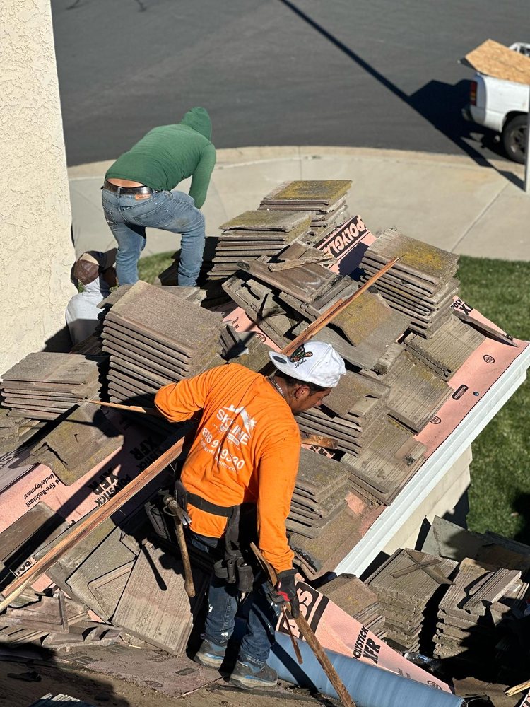 Slide of Skyline Energy Roofing