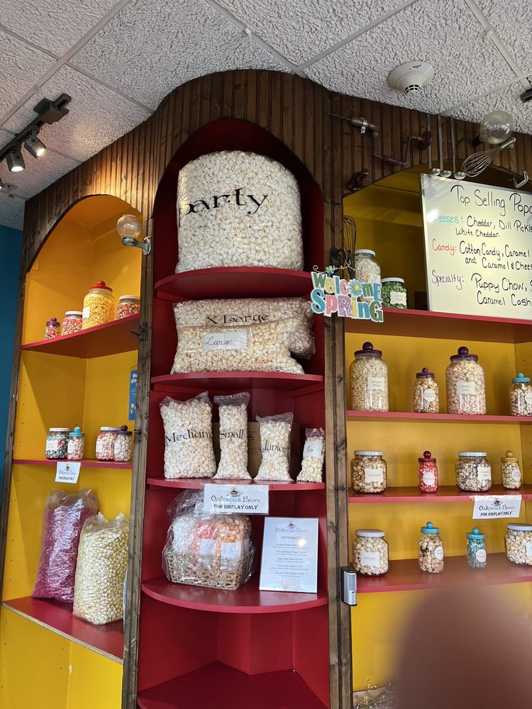 OODLESMACK POPCORN Updated June 2024 17 Photos & 14 Reviews 105