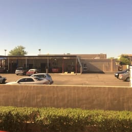 View from business next door to Auto Whisperer. View from business next door to Auto Whisperer.