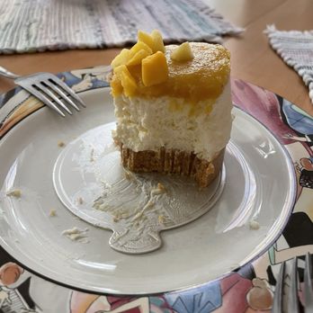 Brioche de Paris - Pâtisserie - Mango lemon cheesecake - Desserts Near Me - Alamo, California Brioche de Paris - Pâtisserie - Mango lemon cheesecake - Desserts Near Me - Alamo, California