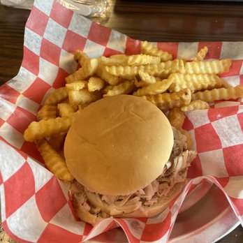 Slick Pig BBQ - Pulled chicken sandwich and fries - Barbeque Near Me - Murfreesboro, Tennessee Slick Pig BBQ - Pulled chicken sandwich and fries - Barbeque Near Me - Murfreesboro, Tennessee