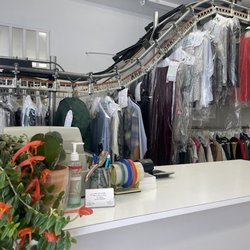 Snow White Cleaners & Tailors