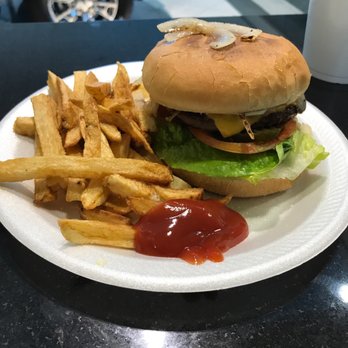 Hank's Cafe - Cheeseburger - Cafes Near Me - Hawthorne, California Hank's Cafe - Cheeseburger - Cafes Near Me - Hawthorne, California
