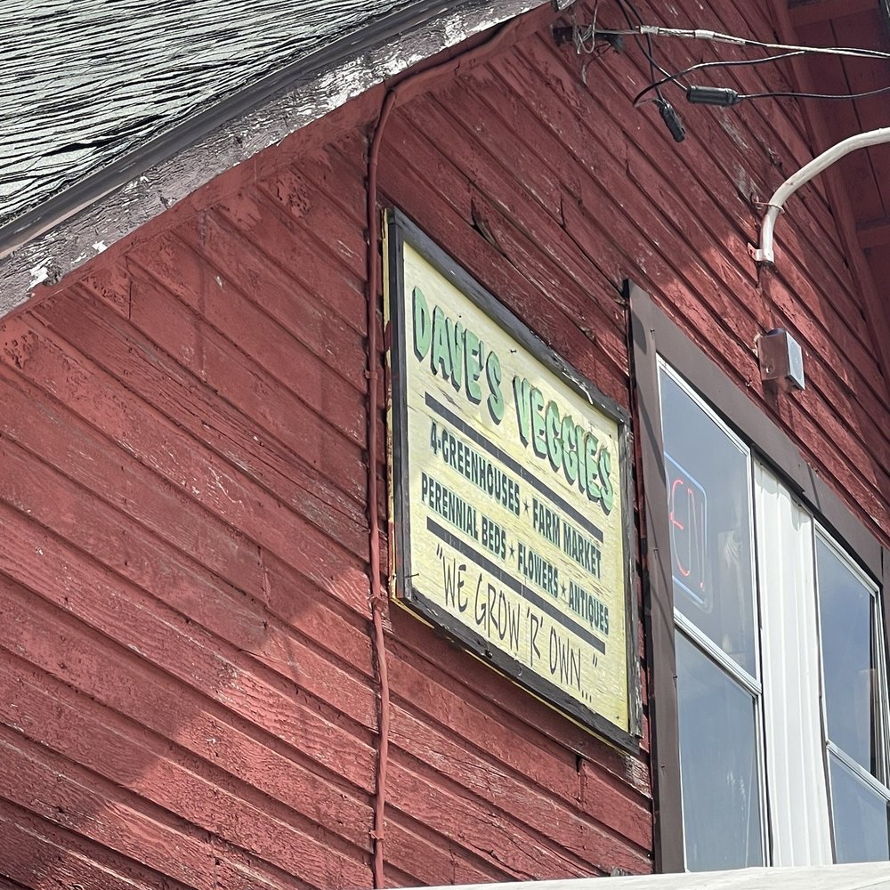 Dave’s Veggies - the outside of the building - Farmers Market Near Me - Homer, New York