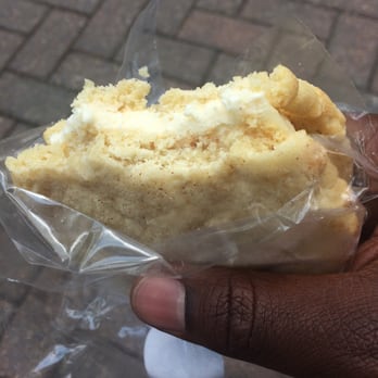 Bakeshop - Snicker doodle cookie ice cream sandwich!!! - Desserts Near Me - Arlington, Virginia
