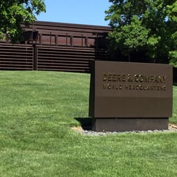 Deere & Company World Headquarters - Perfect day for pictures outside.