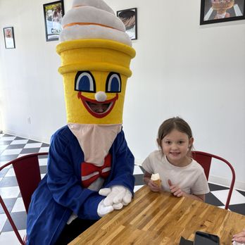 Mister Softee - Ice Cream & Frozen Yogurt Near Me - Montgomery, Texas