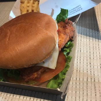 Chick-fil-A - Fast Food Near Me - Pasadena, California