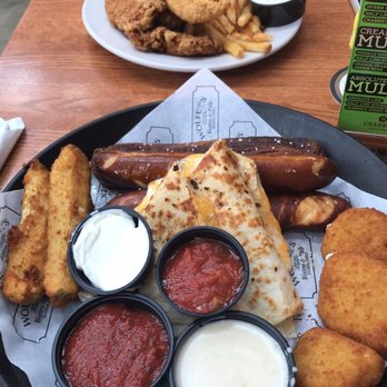 Wolfey's Bistro & Pub - Appetizers - New American Near Me - Elyria, Ohio