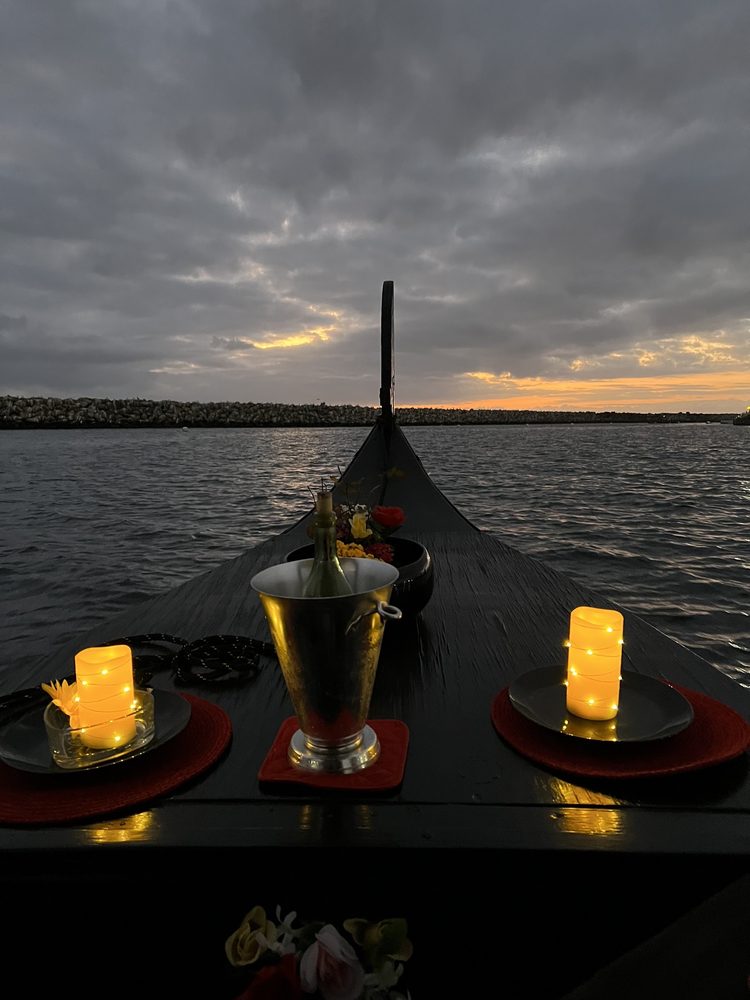 GONDOLA AMORE Updated October 2024 57 Photos & 31 Reviews Redondo