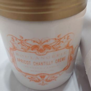Anthropologie - Apricot Chantilly Créme candle - Accessories Near Me - Houston, Texas
