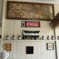 King's Treats - Interior
