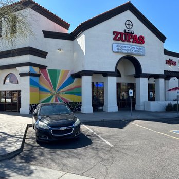 Café Zupas - Great location with super friendly workers and a very clean environment. - Soup Near Me - Mesa, Arizona