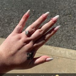 Avalon Nail Spa - Ombré pink and white powder